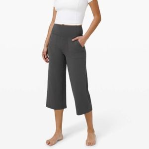 Lululemon Align Wide leg crop - 23"